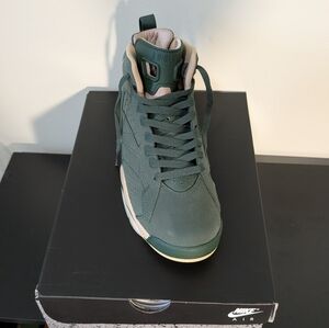 Nike Women's Jordan MVP